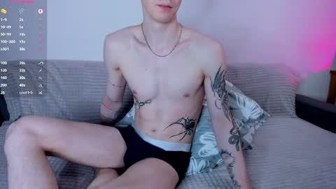 Alex Silent online show from August 6, 2:27 pm