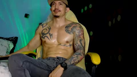 alex_sthorm online show from August 15, 3:32 am