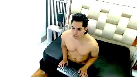 you wolft hehe  online show from March 23, 12:54 pm