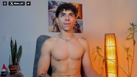 x   online show from July 31, 11:54 pm