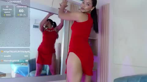alexa__11 online show from August 11, 7:05 pm