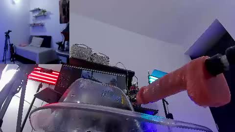 Alexa online show from August 14, 3:54 am
