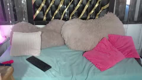Alexa online show from August 14, 4:21 pm