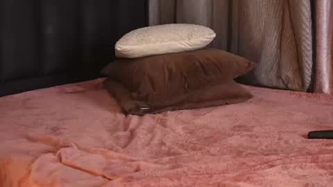 alexa_duque34 online show from August 6, 5:56 pm