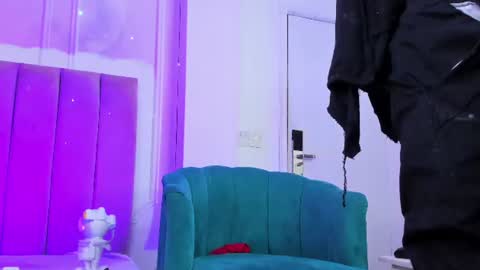 Alexa  online show from July 28, 6:47 pm