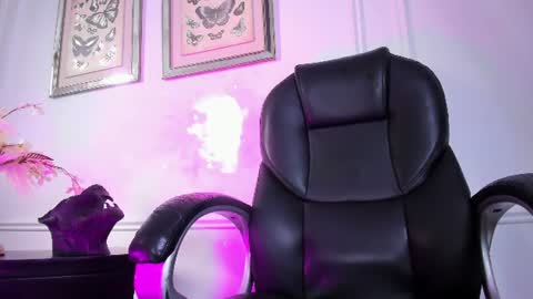 Alexa  online show from August 8, 5:35 pm