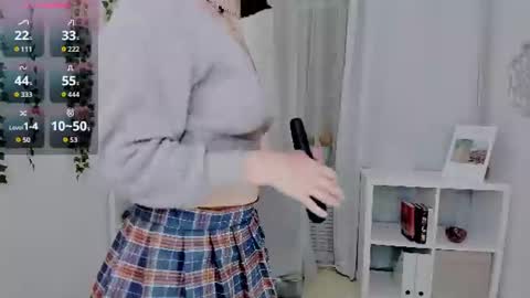 alexa_lexi online show from July 28, 2:23 pm