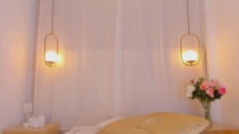 Alexa Millers online show from August 13, 5:05 pm