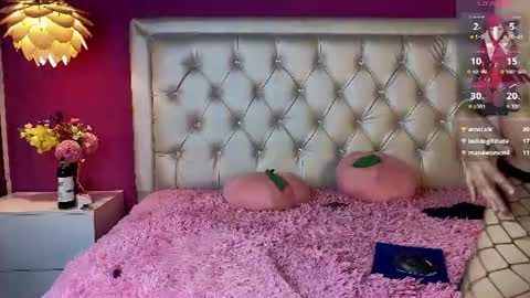 alexa_olyx online show from July 14, 9:02 am