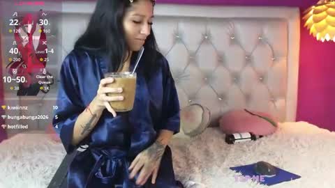 alexa_olyx online show from July 23, 10:45 pm