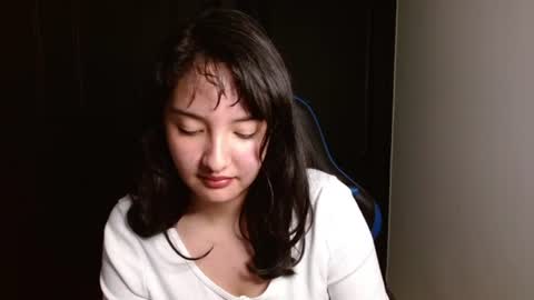 alexaa08 online show from August 7, 12:21 am