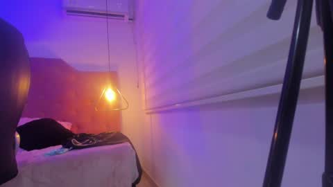 alexaa_marquss online show from August 5, 6:50 pm