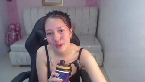 Alex online show from August 15, 3:38 pm