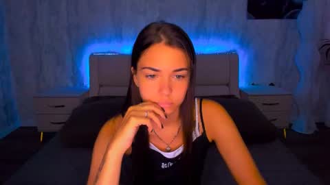 angel online show from August 6, 12:53 am