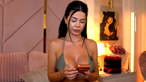 Alexa  online show from August 11, 8:49 am