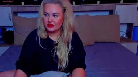 AlexaLaVibes online show from August 13, 12:41 pm