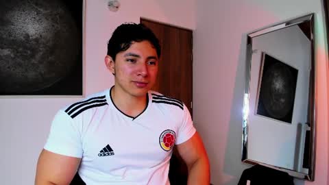 Alex online show from August 1, 1:44 am