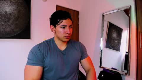 Alex online show from August 4, 9:45 pm
