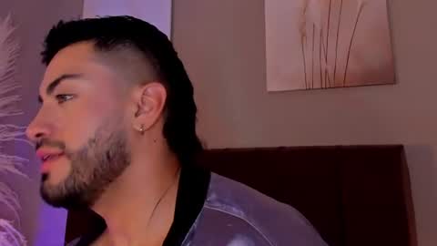 Alexander Diaz online show from July 30, 5:31 pm