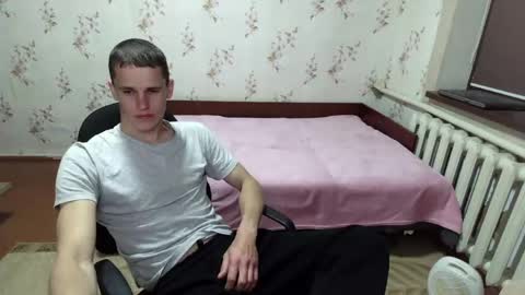 alexanderstrongs online show from May 2, 8:35 pm