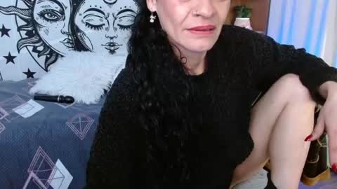 alexandra_jonas online show from August 6, 2:21 am
