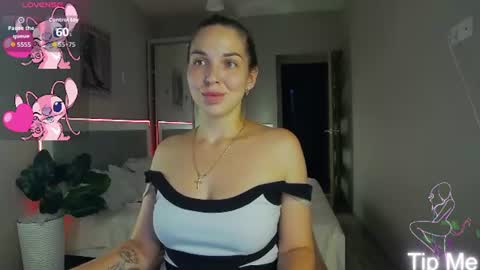 alexandracandy online show from August 5, 5:22 pm