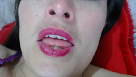 alexandrasaen online show from August 9, 12:00 am