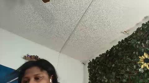 Alexa online show from August 3, 11:01 pm