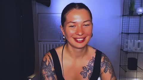 alexasven online show from July 17, 4:12 am