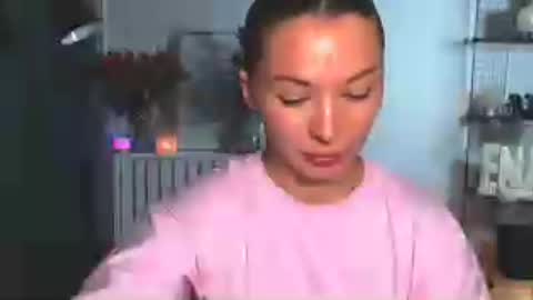 alexasven online show from August 5, 11:03 pm