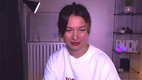 alexasven online show from August 14, 12:03 am