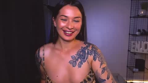 alexasven online show from August 15, 12:25 am