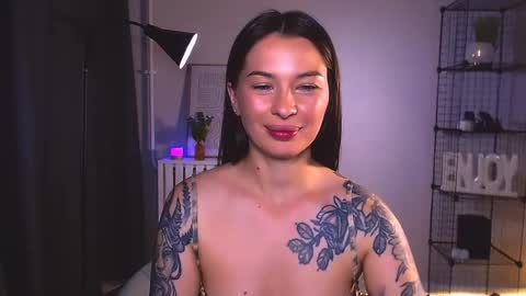 alexasven online show from August 15, 3:43 am
