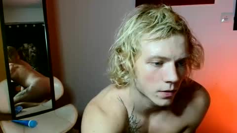Alex Barczuk online show from May 11, 10:45 pm