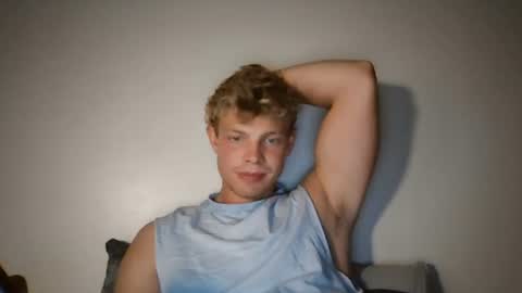 alexcoxx21 online show from August 4, 3:20 pm
