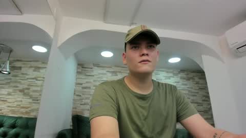 alexei_lux online show from May 2, 7:07 pm