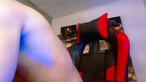 alexgiraldo__ online show from July 16, 5:58 pm