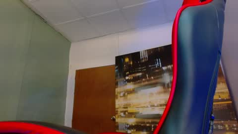 alexgiraldo__ online show from July 24, 4:10 pm