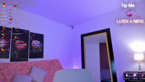 Alexia online show from April 16, 9:43 pm