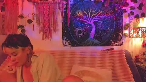 Alex online show from August 6, 11:37 pm