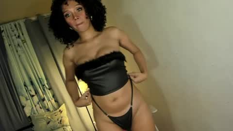 Lexie online show from July 30, 8:15 pm