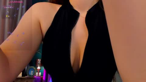 Alexis online show from August 9, 7:31 am