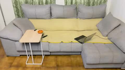 alexiriverss online show from May 14, 6:51 pm