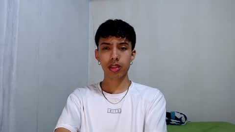 Alexis online show from August 9, 5:14 pm