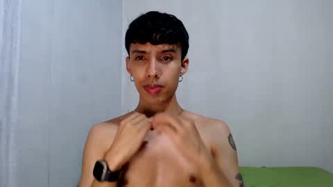 Alexis online show from August 12, 1:13 pm