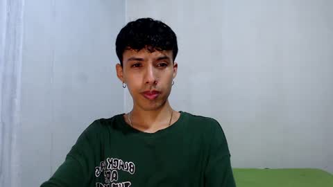 Alexis online show from August 16, 1:48 pm