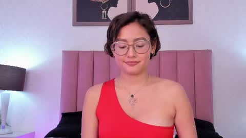ALEXIS online show from August 14, 1:20 am