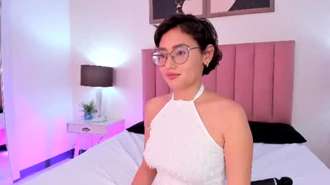 ALEXIS online show from August 15, 7:34 am