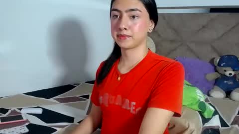 -- ALEXIS -- online show from August 9, 1:39 am