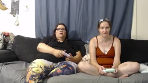 Alexis online show from July 8, 1:31 am